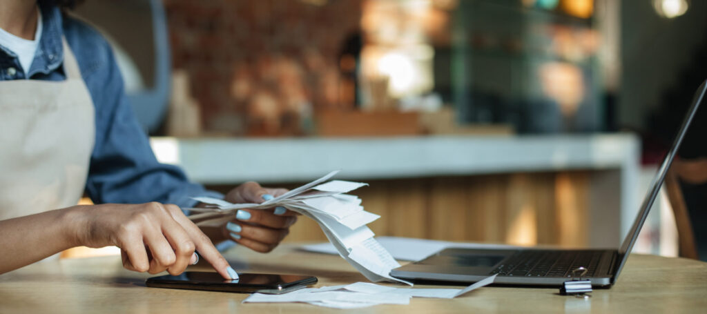 Counting Receipts - 5 Signs Your Company Needs A Digital Transformation