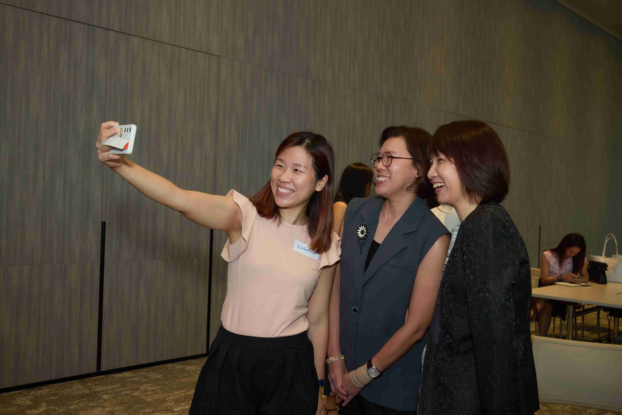 Networking 2 11Zon Scaled - Digitalisation Innovation Programme: Womenpreneur (D.i.p:w) 2025 Recap