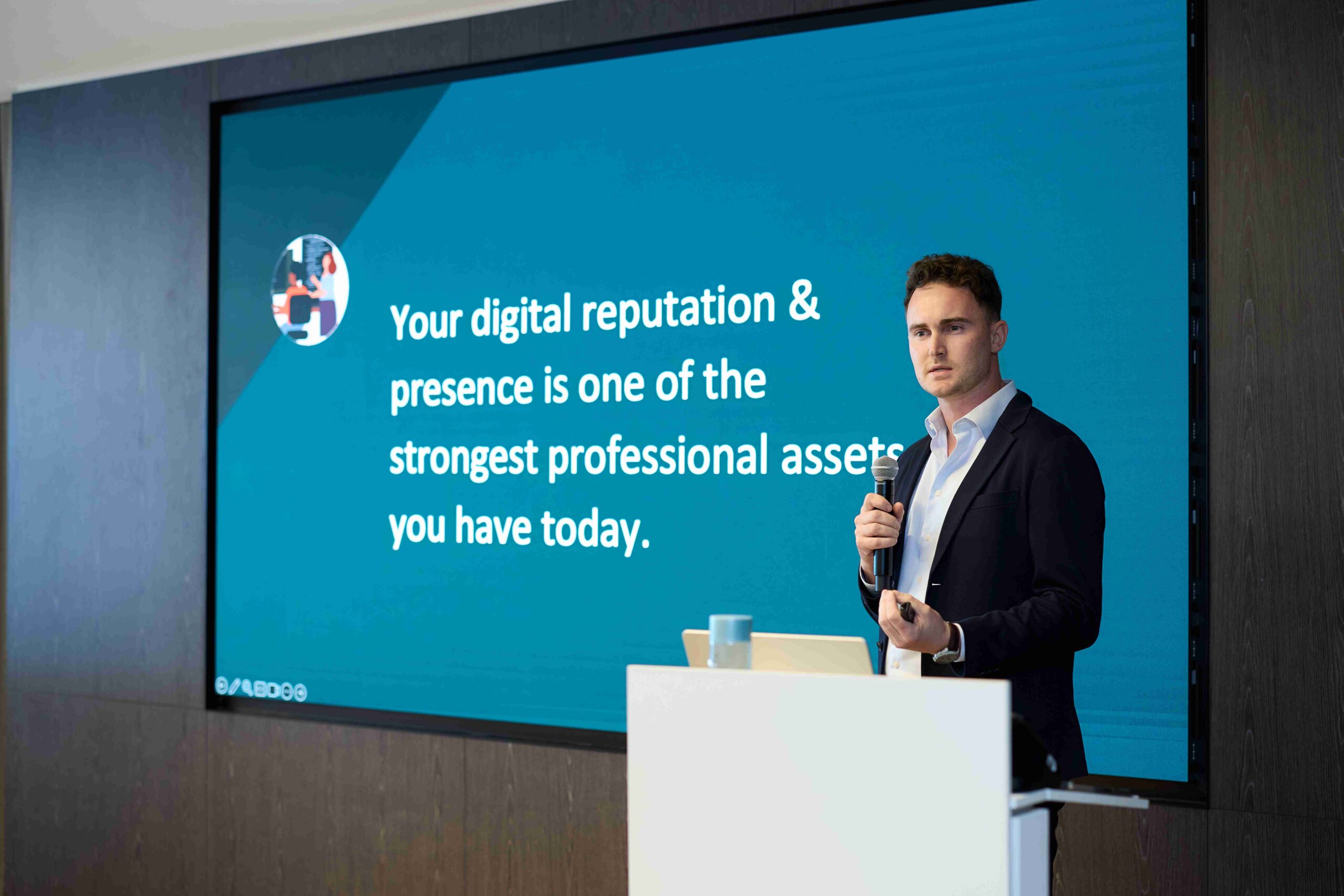 Robin 1 11Zon Scaled - Digitalisation Innovation Programme: Womenpreneur (D.i.p:w) 2025 Recap