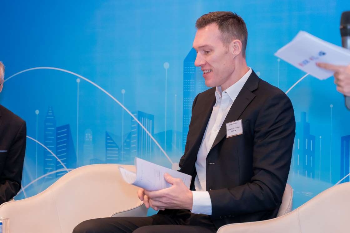 Digital Gateways Vn Werber - Uob Finlab Vietnam: Digital Gateway To Global Markets — Event Recap